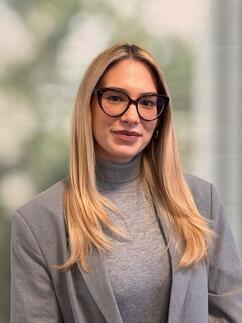 Angela Ljubas Fachfrau Marketing & Kommunikation