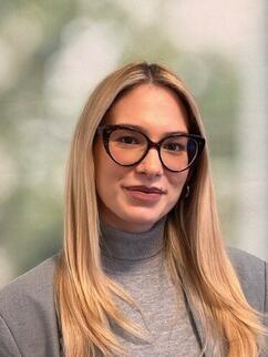 Angela Ljubas Fachfrau Marketing & Kommunikation